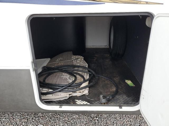 2014 Wildcat 2014 Keystone Cougar-RVS Camper