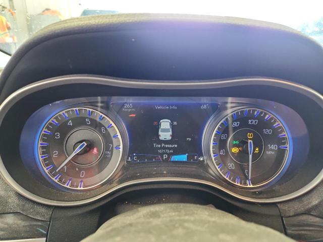 2016 Chrysler 300 Limited