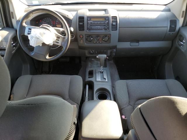 2005 Nissan Frontier Crew Cab LE
