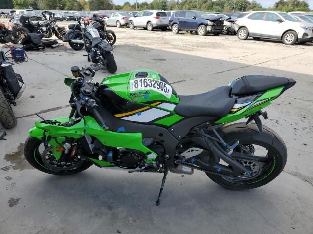 2025 Kawasaki ZX1002 M