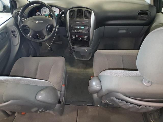 2007 Chrysler Town & Country Touring