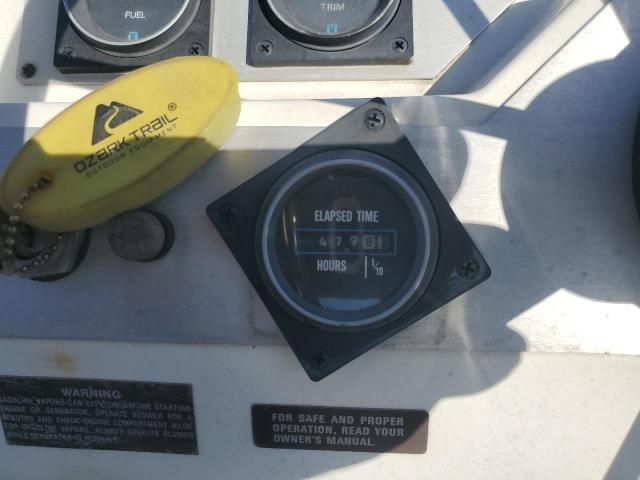 1987 Carver 2767 Santego
