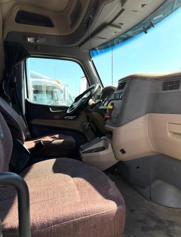2015 Peterbilt 579-Trucks