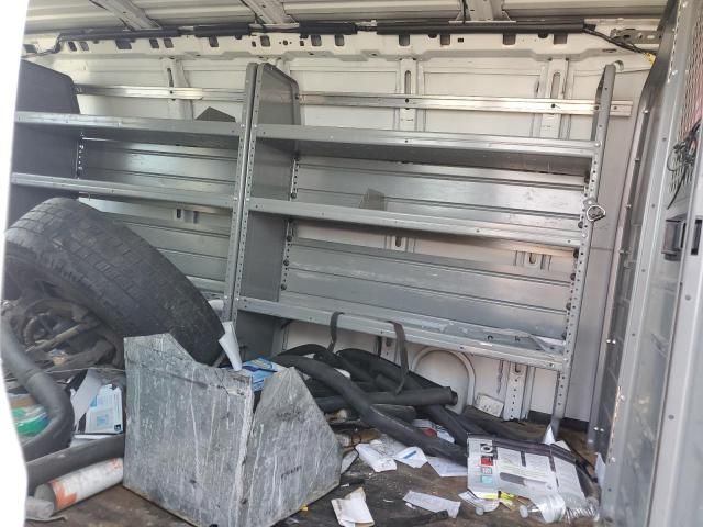 2017 Chevrolet Express G2500