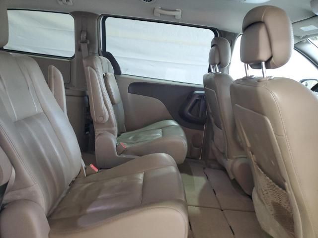 2014 Chrysler Town & Country
