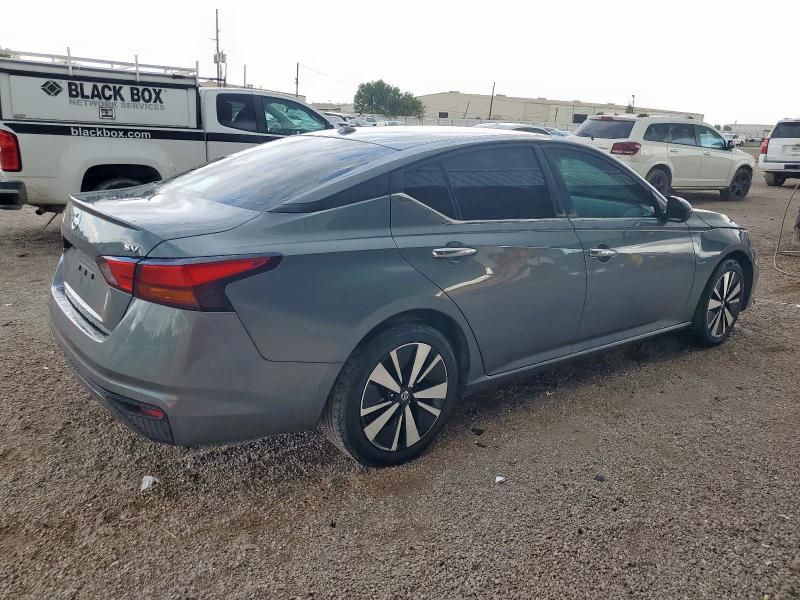 2021 Nissan Altima SV