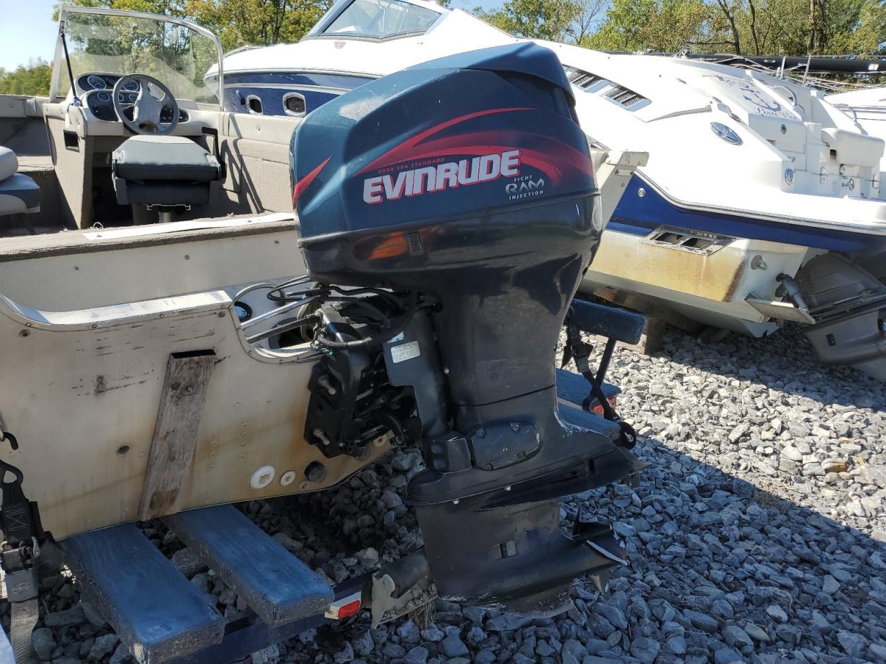2001 Sylvan - Boat 1700