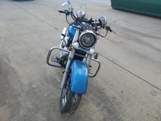 2005 Suzuki C50