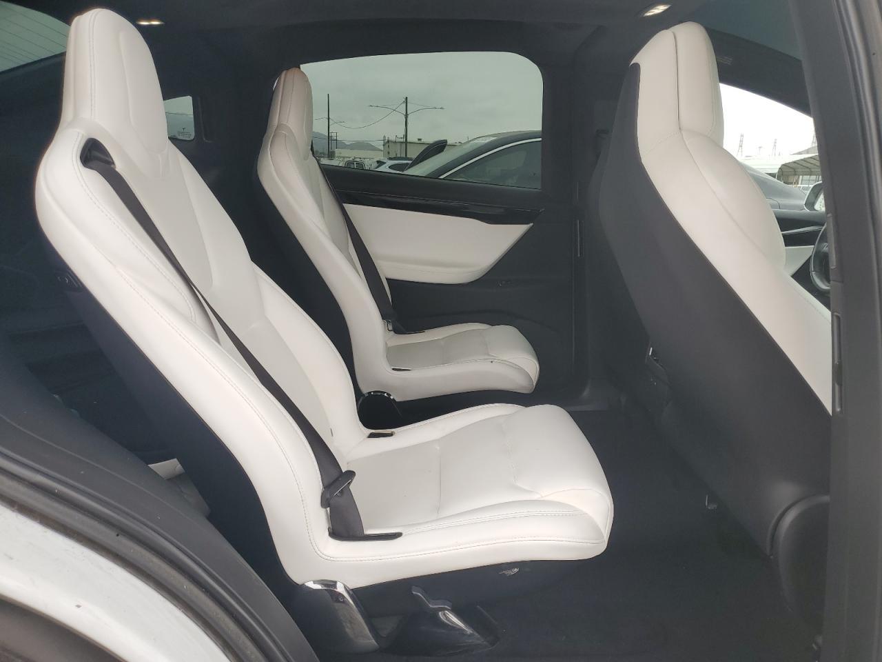 2019 Tesla Model x