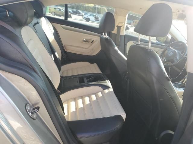 2010 Volkswagen CC Sport