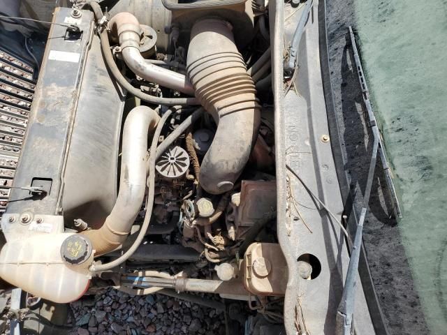 2003 International 4000 4200 LP