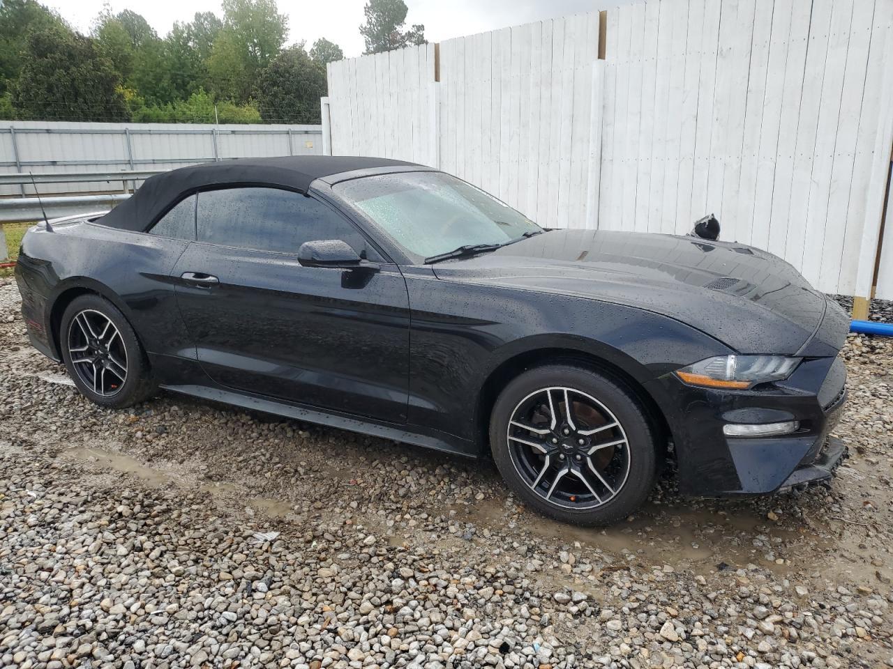 2022 Ford Mustang