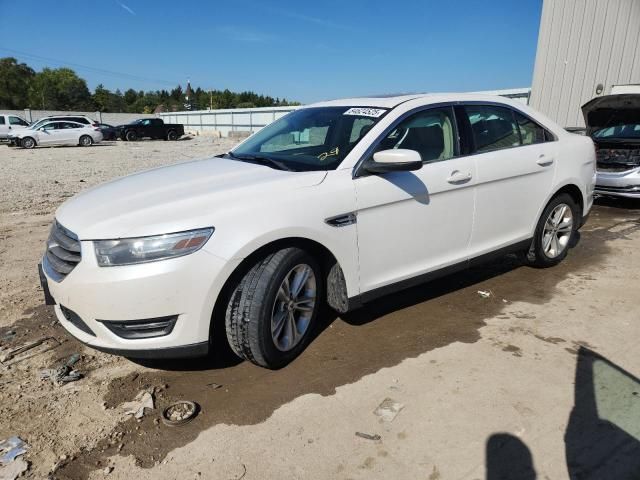 2014 Ford Taurus SEL