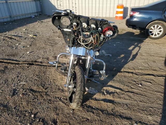2011 Harley-Davidson Flhx