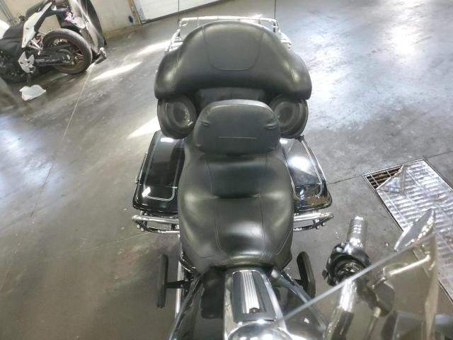 2013 Harley-Davidson Flhtcu Ultra Classic Electra Glide