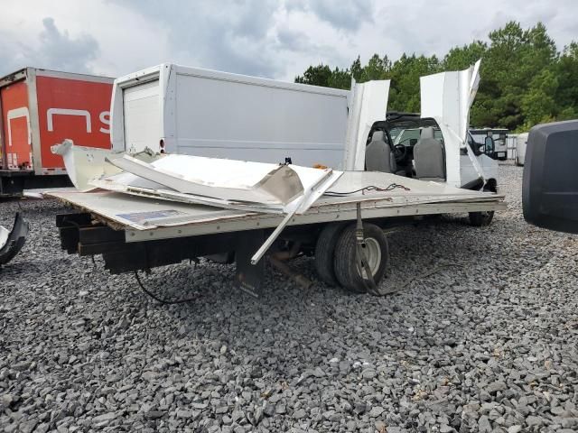 2024 Ford Econoline E450 Super Duty Cutaway Van