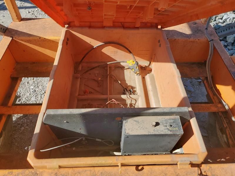 2005 Solar Tech Silent Sentinel Arrow Board Trailer