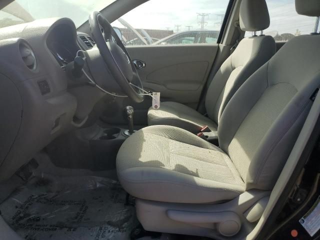2014 Nissan Versa s
