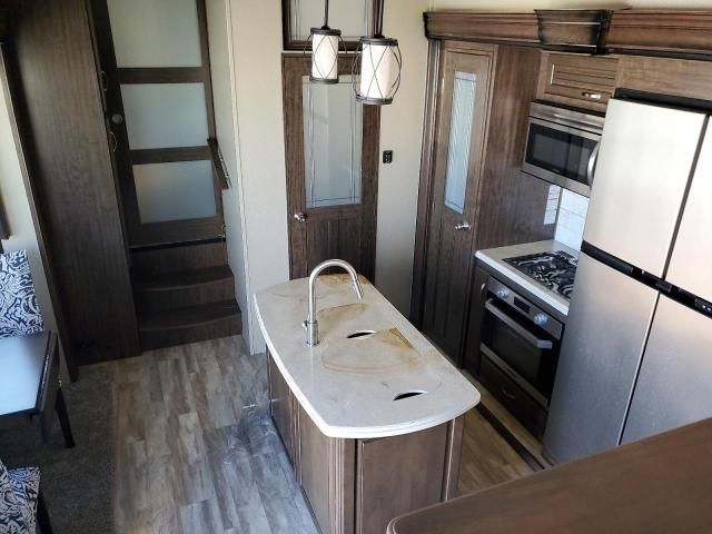 2020 Grand Design Solitude-Camper