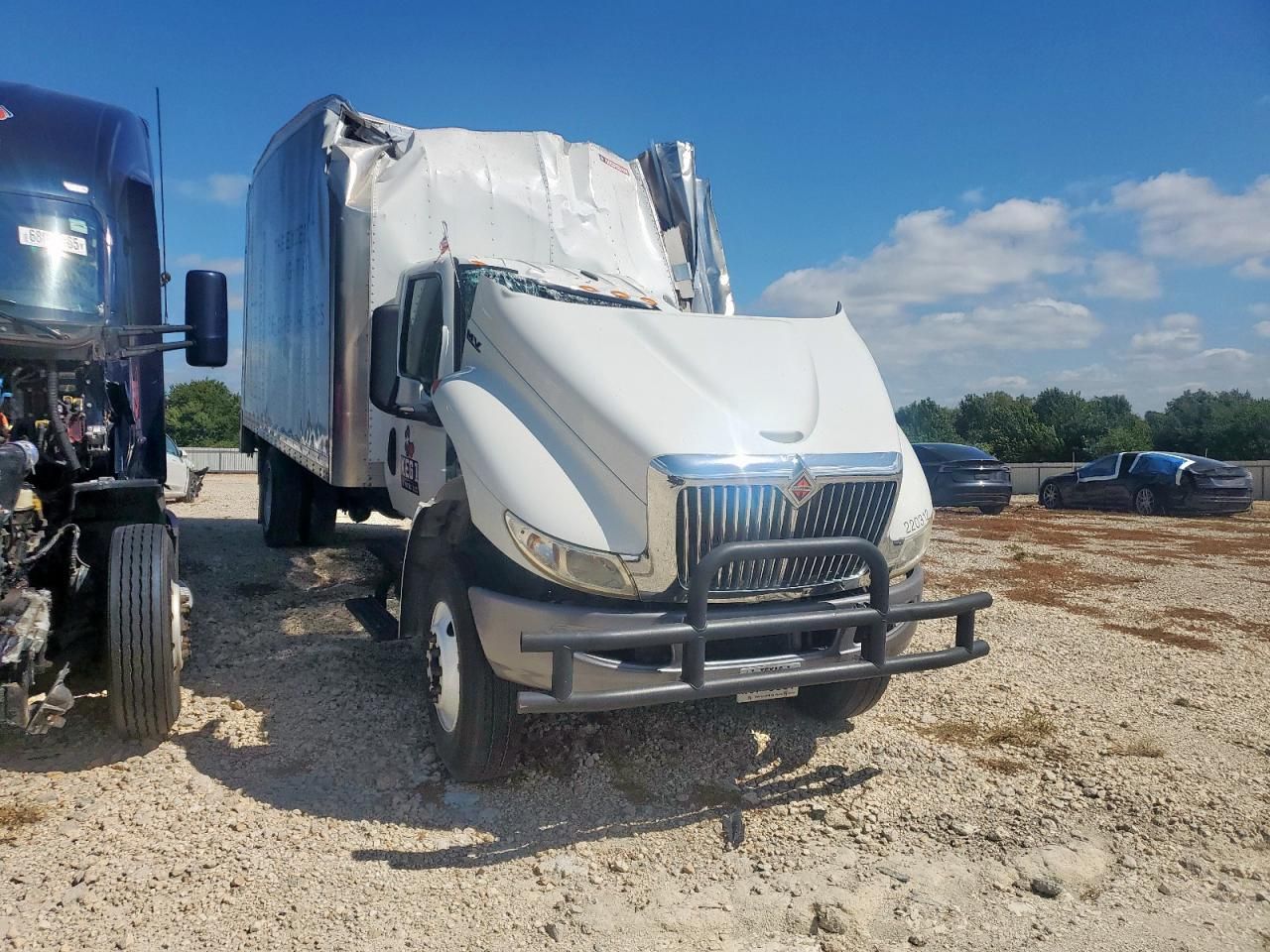 2020 International MV607 BOX Truck