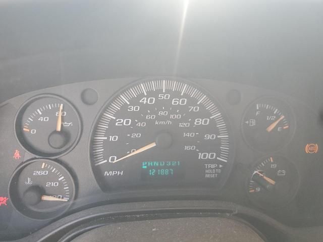 2004 Chevrolet Express G2500