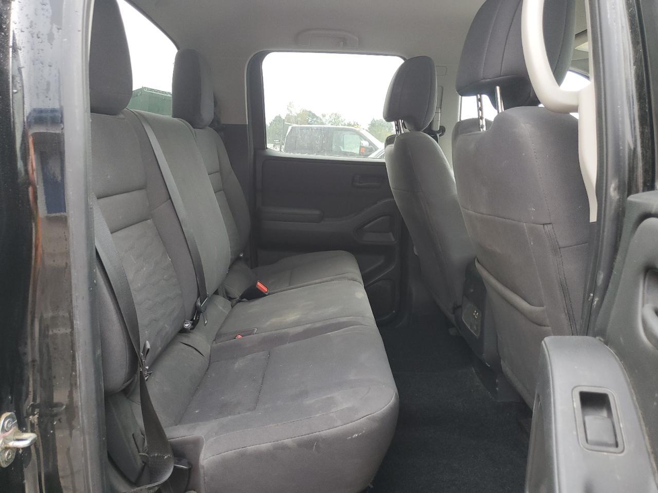 2024 Nissan Frontier S