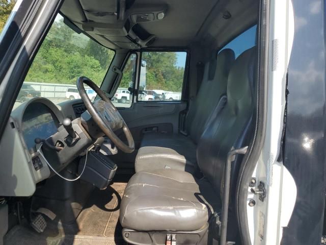 2013 International 4000