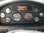 2016 Peterbilt Tractor 2016 Peterbilt 352 BOX Truck