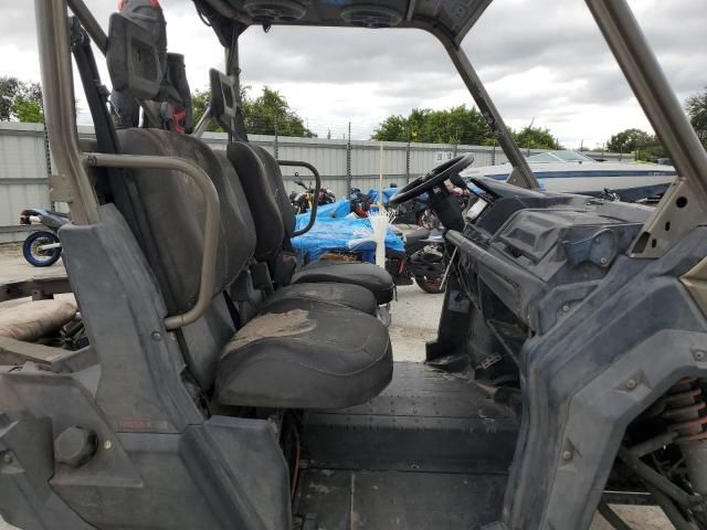 2022 Can-Am Defender X MR HD10
