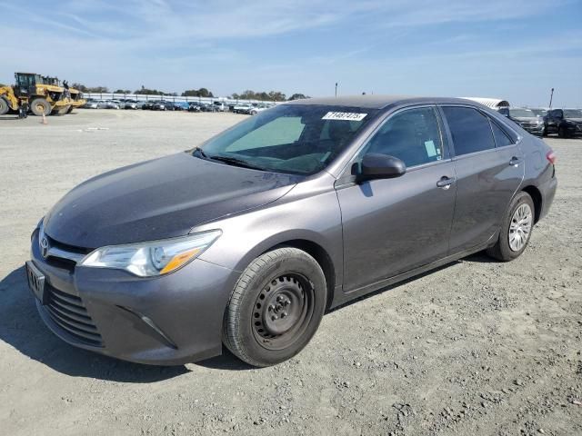 2017 Toyota Camry LE