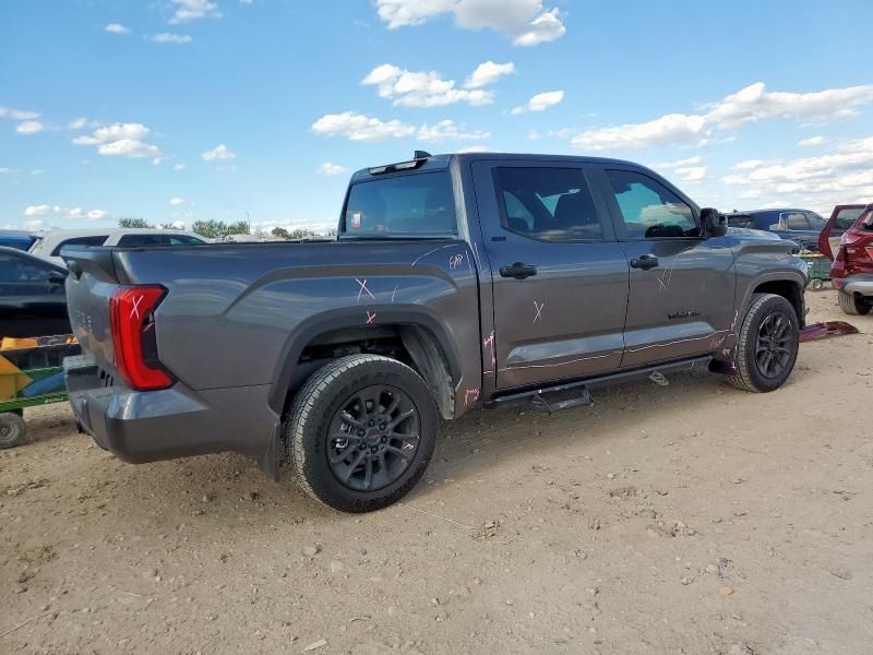 2025 Toyota Tundra Crewmax sr