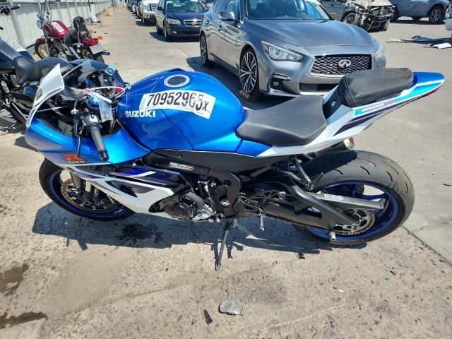 2024 Suzuki GSX-R1000 R
