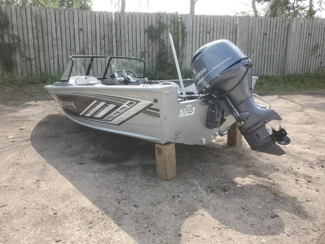 2023 Smokercraft Ultima 172 Lega