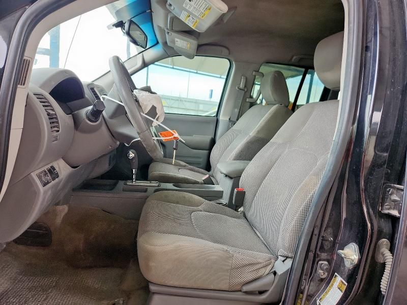 2018 Nissan Frontier S