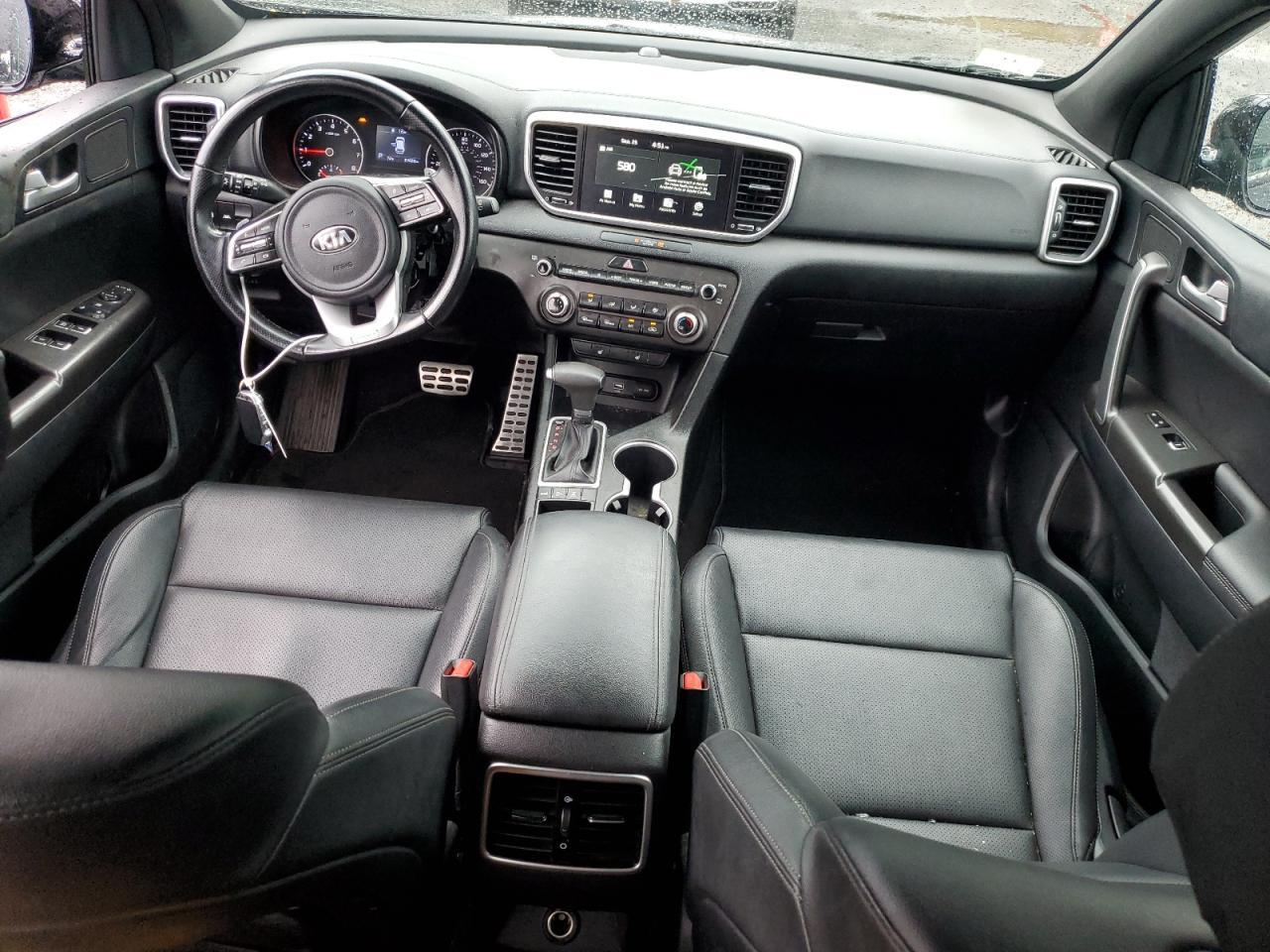 2022 KIA Sportage s