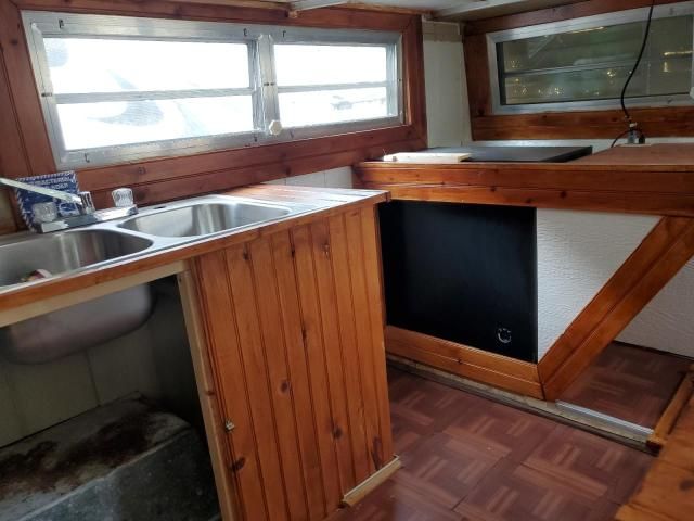 1972 Aristrocrat LO-LINER 16