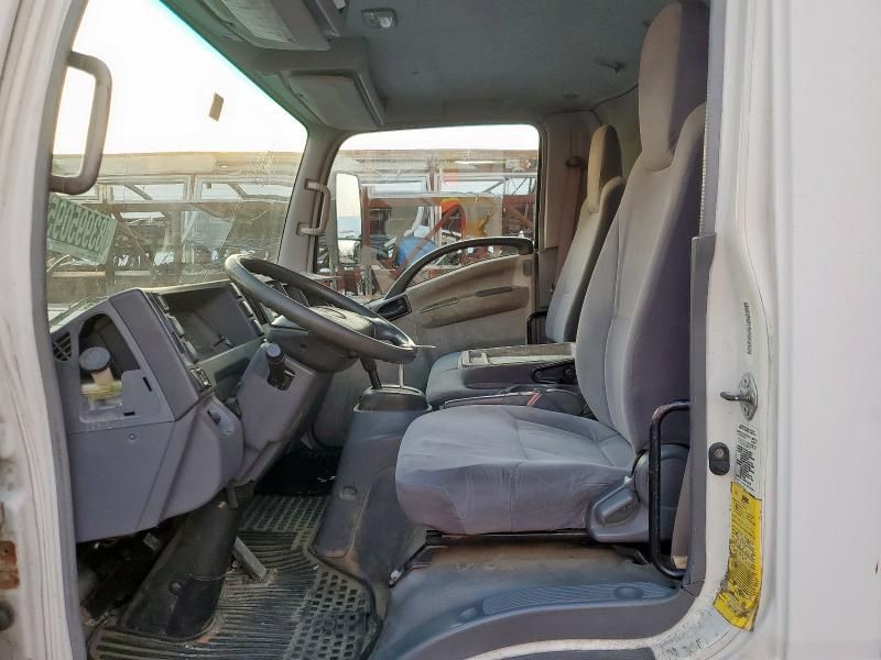 2008 Isuzu NPR
