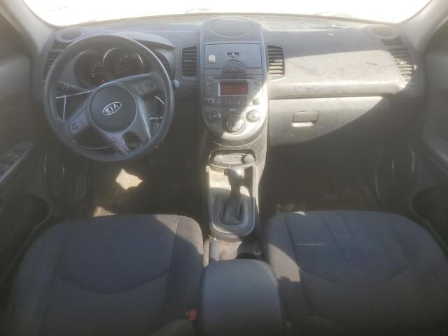 2011 KIA Soul +