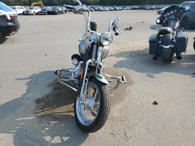 2009 Harley-Davidson FXSTSSE3