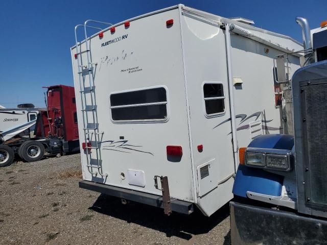 2000 Fleetwood Wilderness