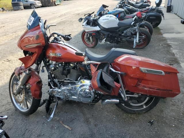 2024 Harley-Davidson Flhx