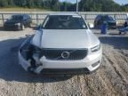 2020 Volvo XC40 T5 Momentum