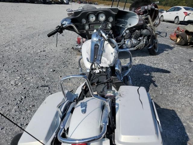 2008 Harley-Davidson Flhx