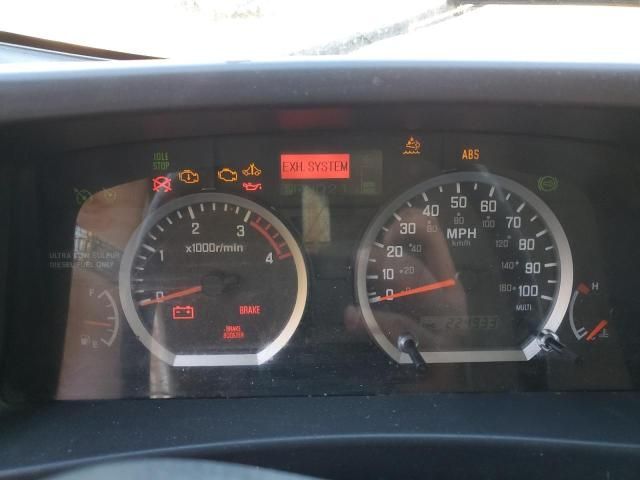 2015 Isuzu NPR-Trucks