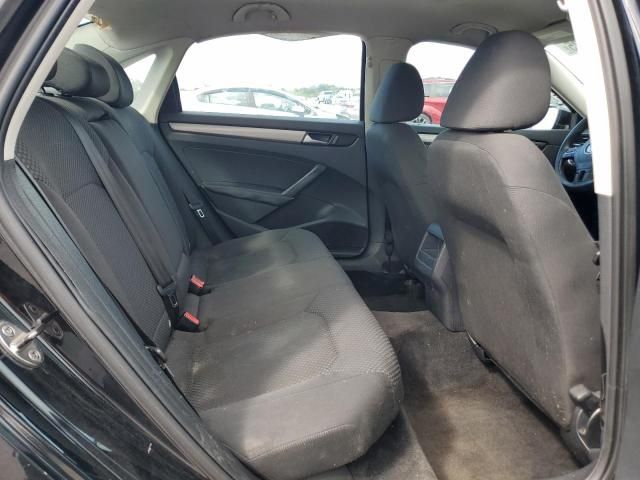 2012 Volkswagen Passat S