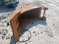 Salvage trucks for sale at Haslet, TX auction: 2013 Caterillar 2013 Caterpillar Bucket