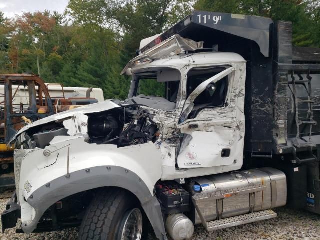 2025 Mack Granite Dump Truck