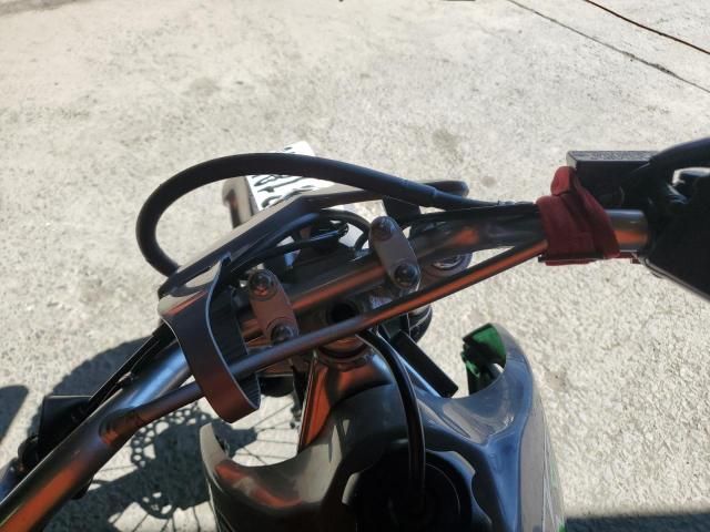 2025 Kawasaki KLX140 C
