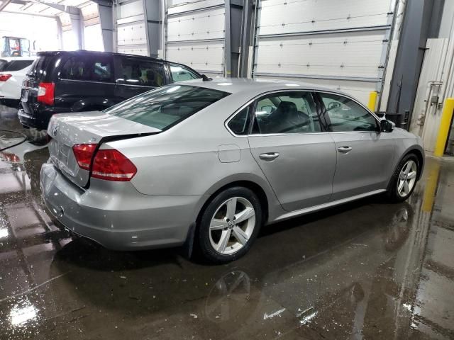 2013 Volkswagen Passat SE