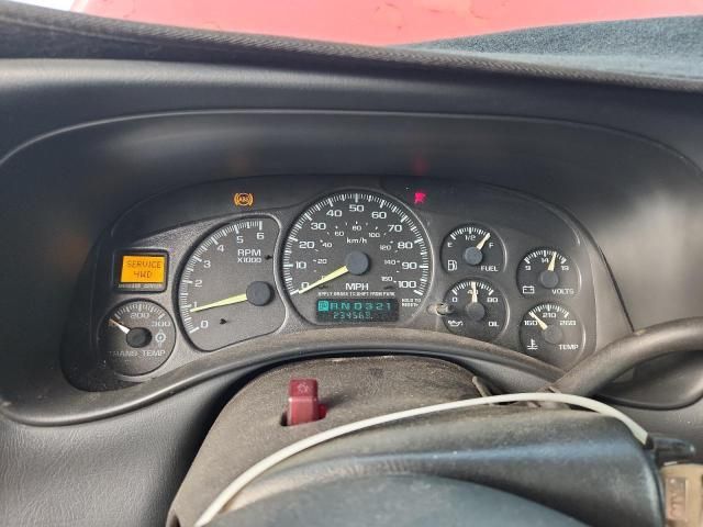 2000 Chevrolet Silverado K2500
